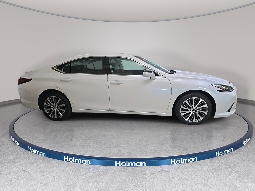 2021 Lexus ES 250 photo 4