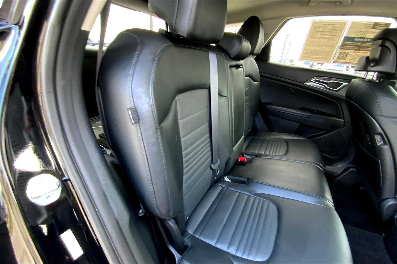2024 Kia Sportage photo 17