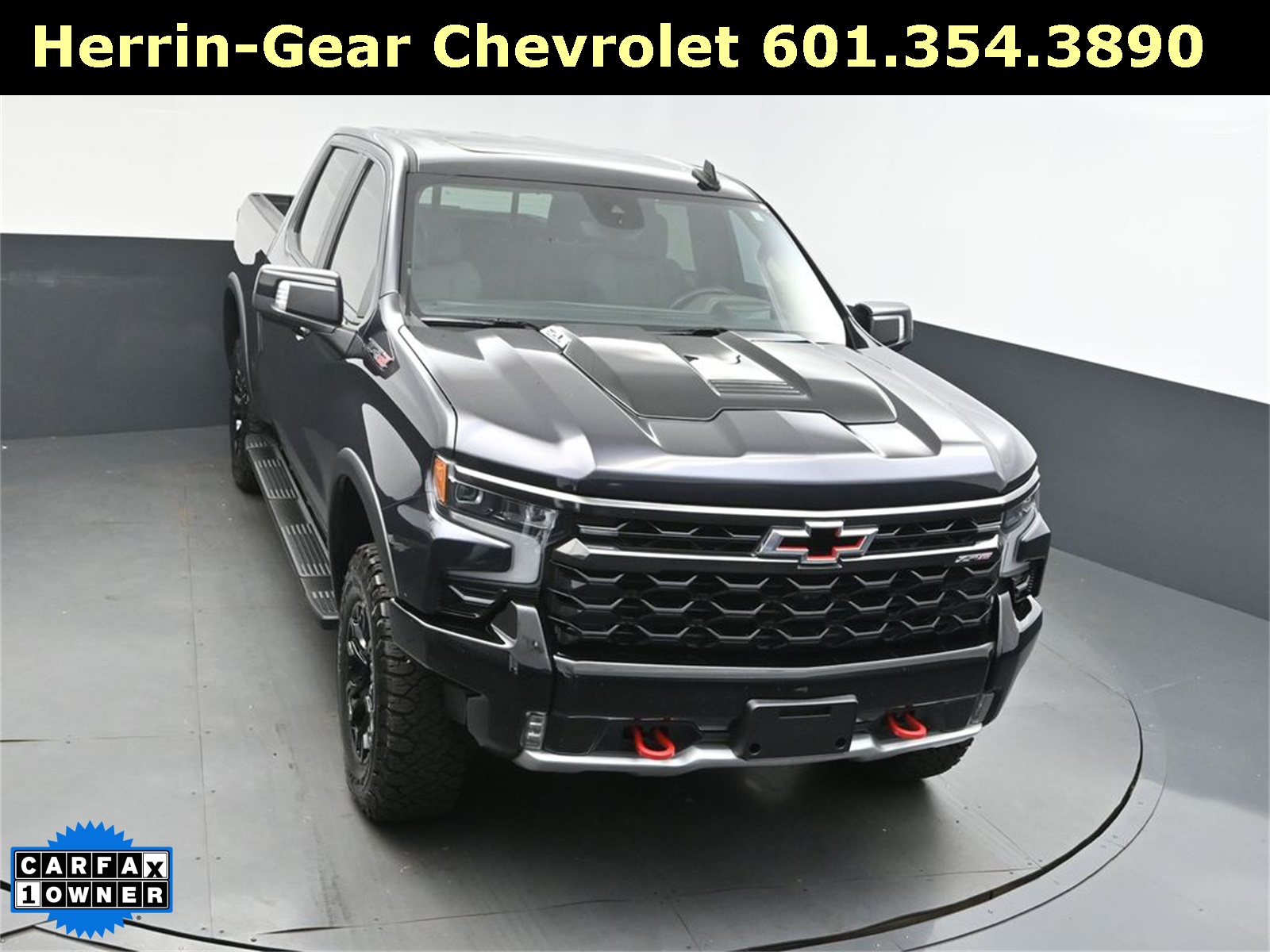 2023 Chevrolet Silverado 1500 ZR2 photo 2