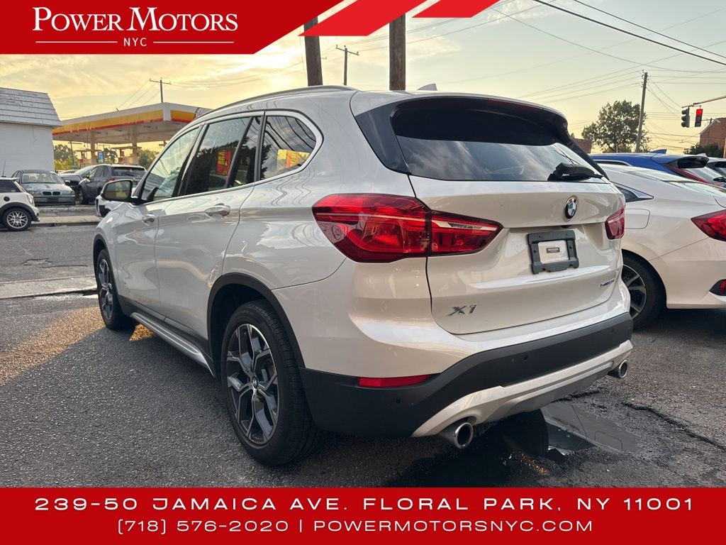 2022 Bmw X1 XDrive28i photo 2