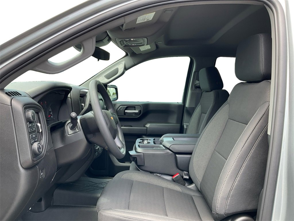 2025 Chevrolet Silverado 1500 Custom photo 21