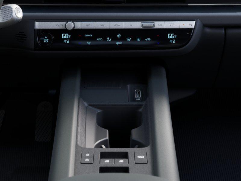 2025 Hyundai Ioniq 6 SEL photo 16