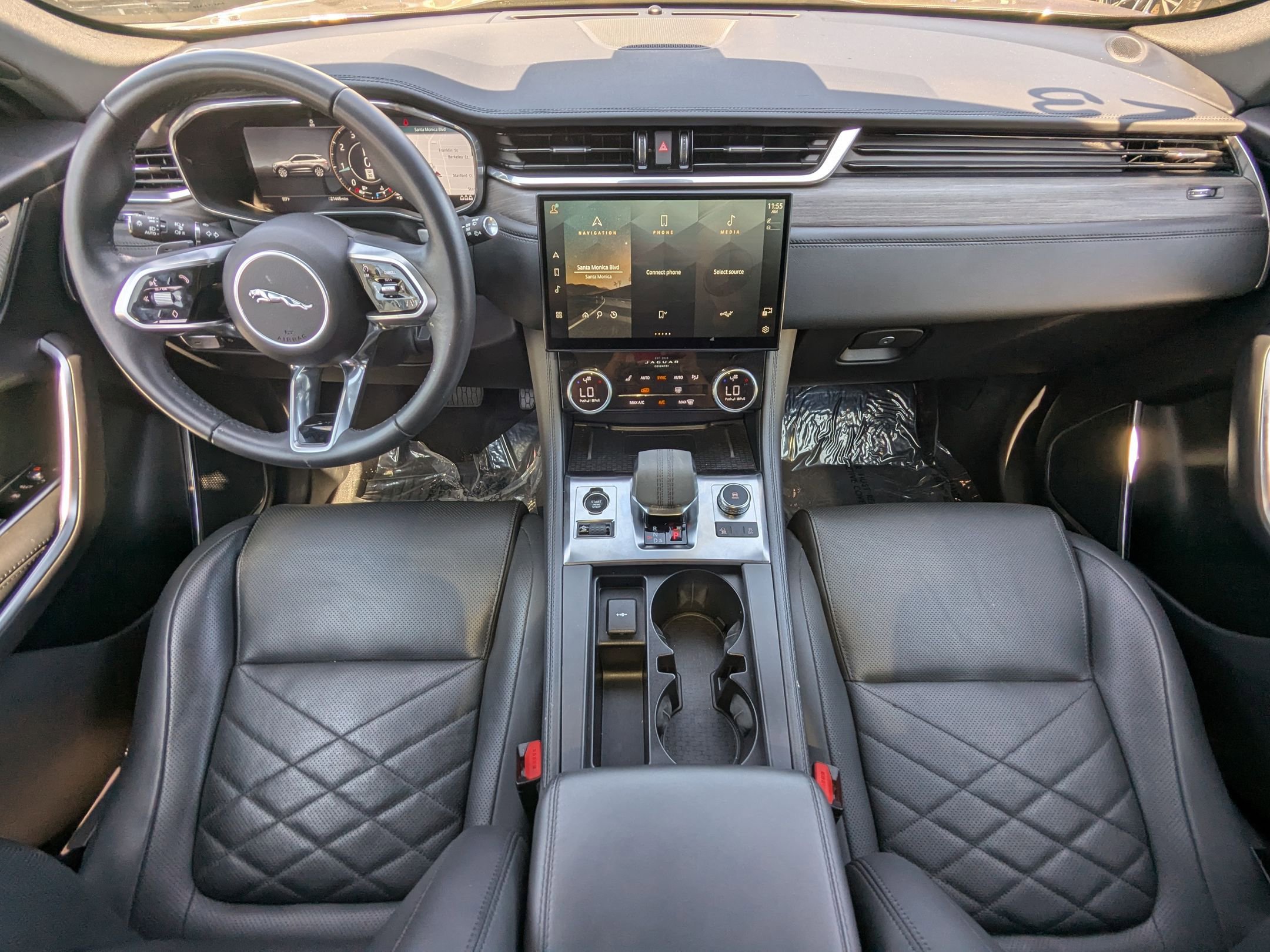 2023 Jaguar F-PACE P250 S photo 16