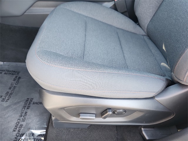 2025 Ford Explorer photo 14
