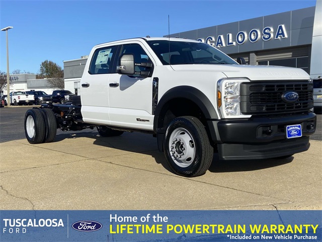 2026 Ford F-550 Super Duty Chassis Cab XL's photo