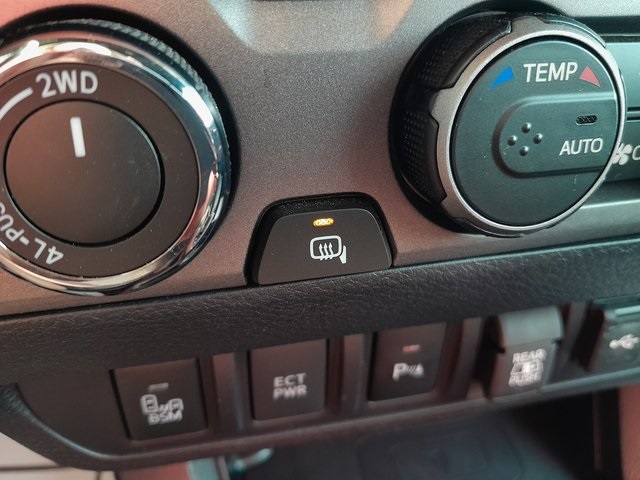 2023 Toyota Tacoma SR5 photo 22