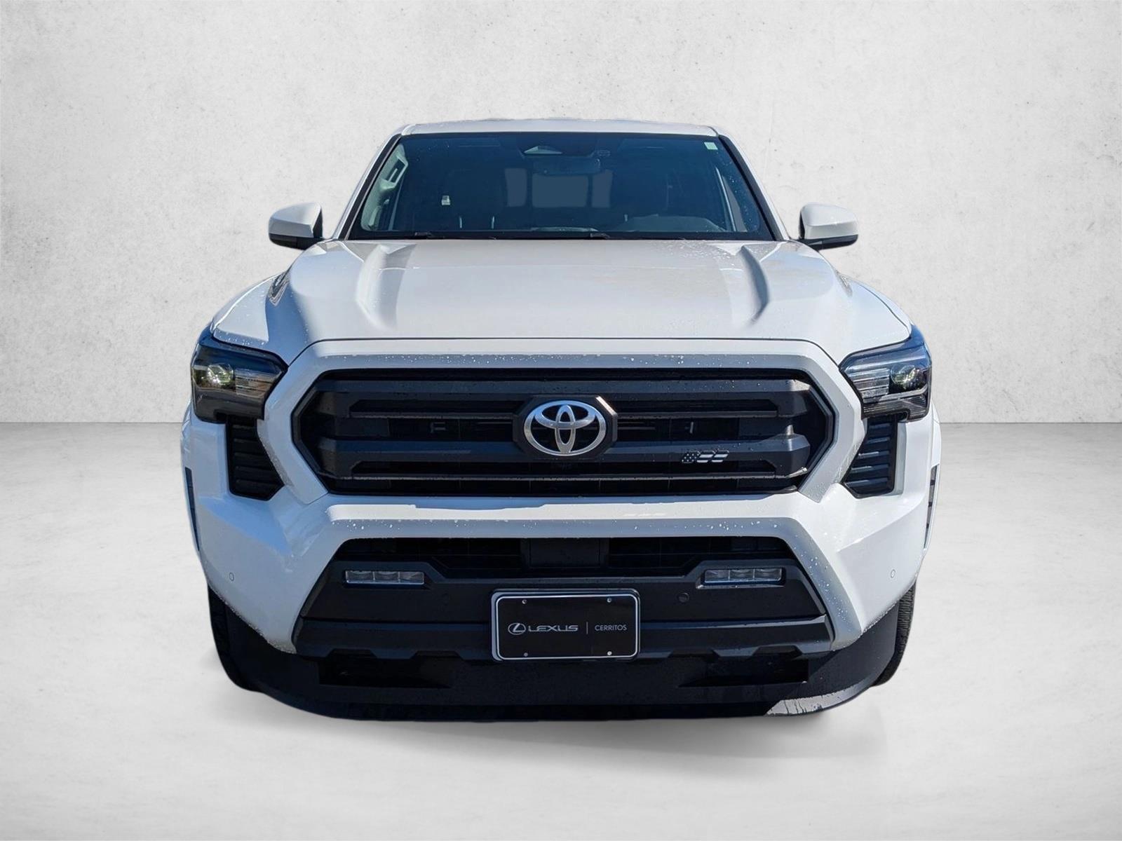 2024 Toyota Tacoma SR5 photo 2