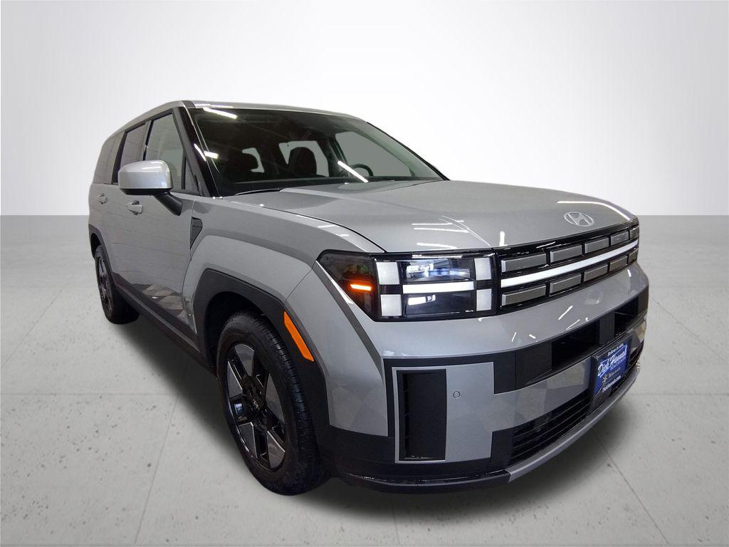 2026 Hyundai Santa Fe SE photo 2