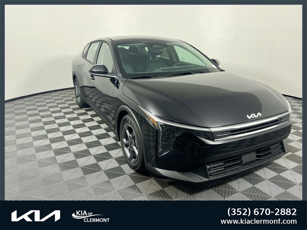 2025 Kia K4 LXS's photo