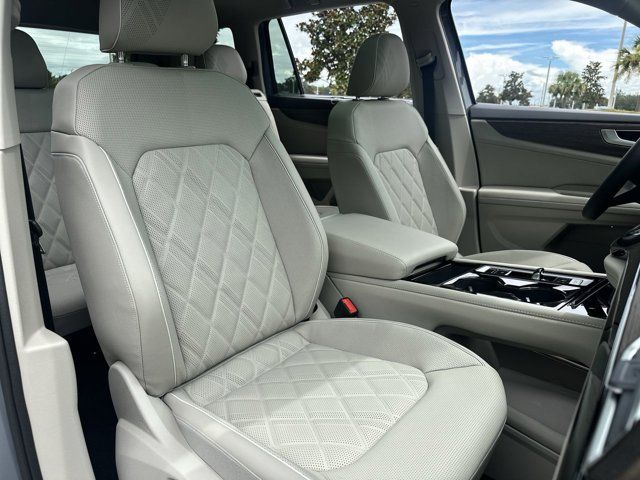 2026 Volkswagen Atlas SEL Premium R-Line photo 19