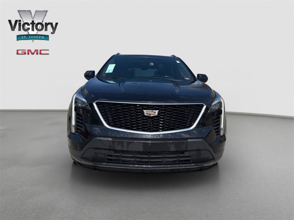 2019 Cadillac XT4 Sport photo 3