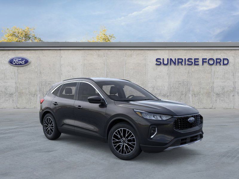 2023 Ford Escape Plug-In Hybrid Base photo 5