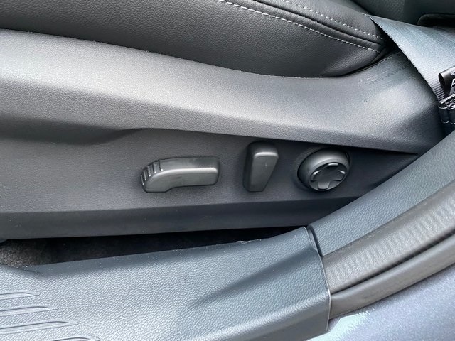 2025 Subaru Outback Touring XT photo 13