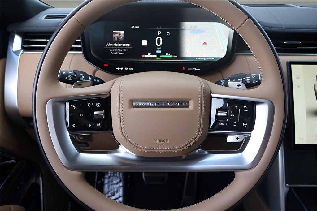 2025 Land Rover Range Rover SE photo 19
