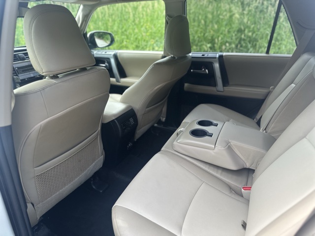 2022 Toyota 4Runner SR5 Premium photo 15