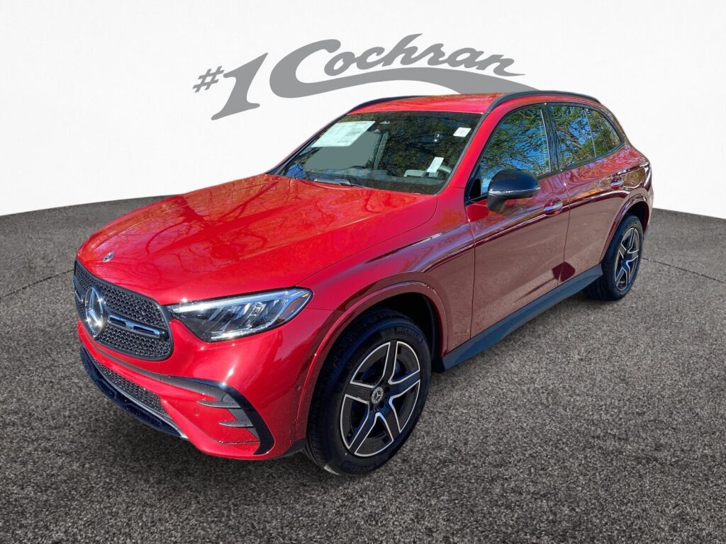 2025 Mercedes Benz GLC 300 4MATIC photo 3
