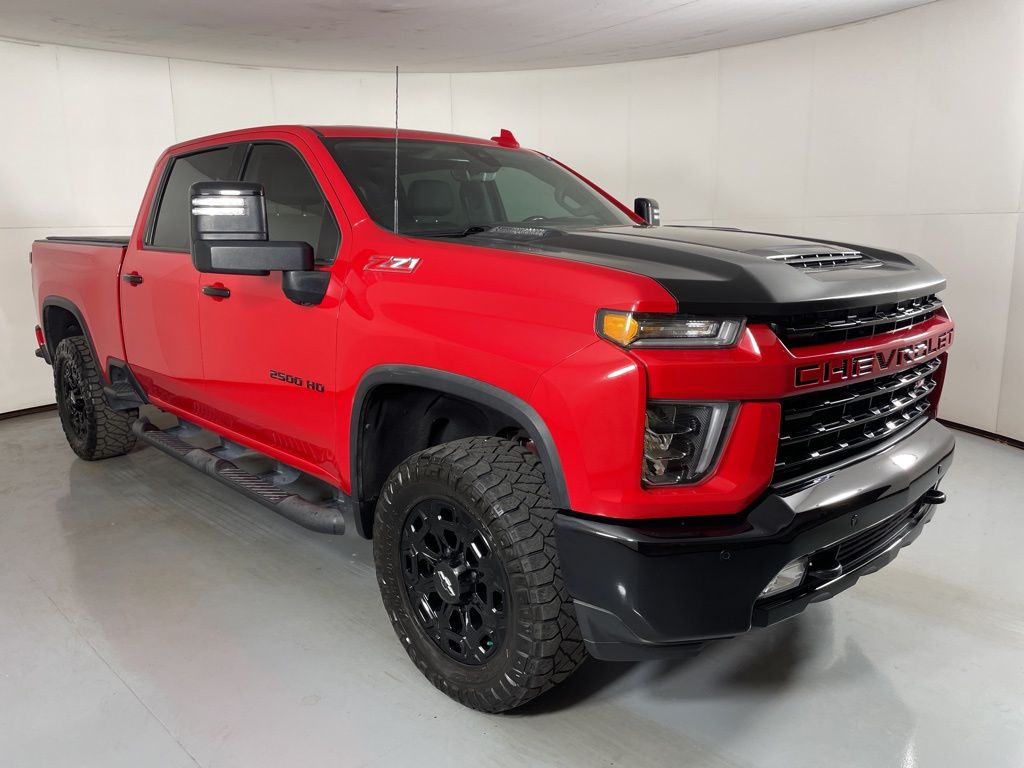 2022 Chevrolet Silverado 2500HD LTZ photo 2