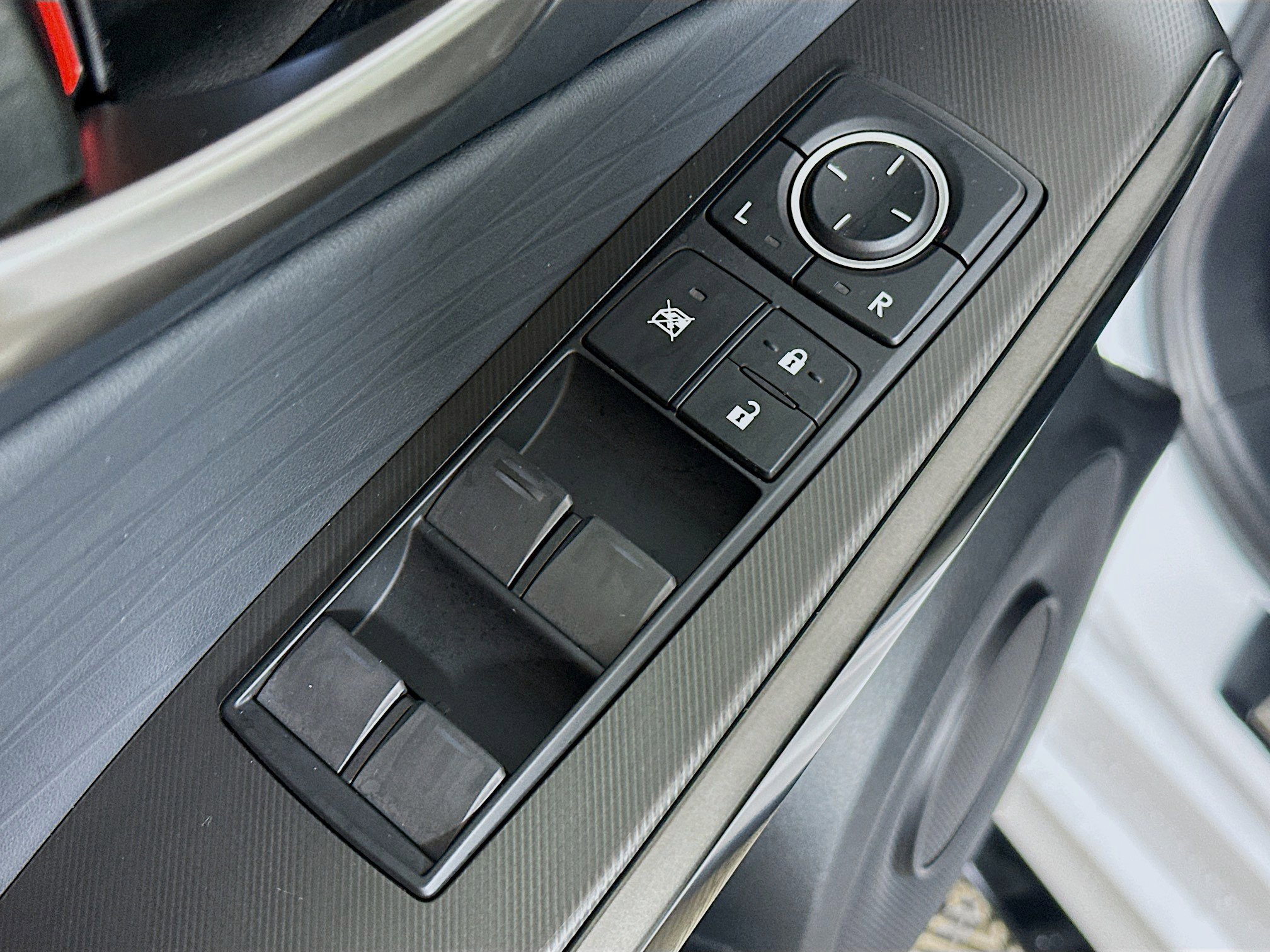 2022 Lexus IS 350 F SPORT AWD photo 18