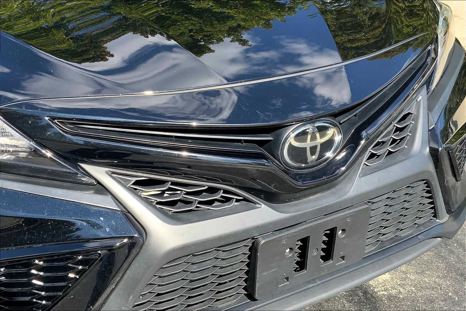 2023 Toyota Camry SE photo 29