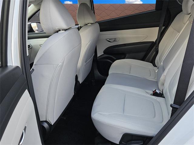 2026 Hyundai Tucson SEL photo 5