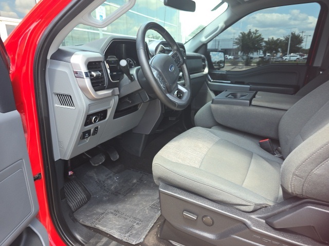 2023 Ford F-150 XLT photo 8