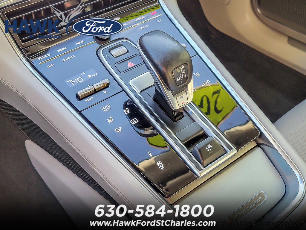 2018 PORSCHE PANAMERA - Image 16