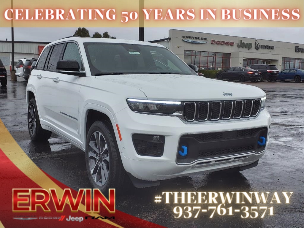 2023 Jeep Grand Cherokee Overland 4xe's photo