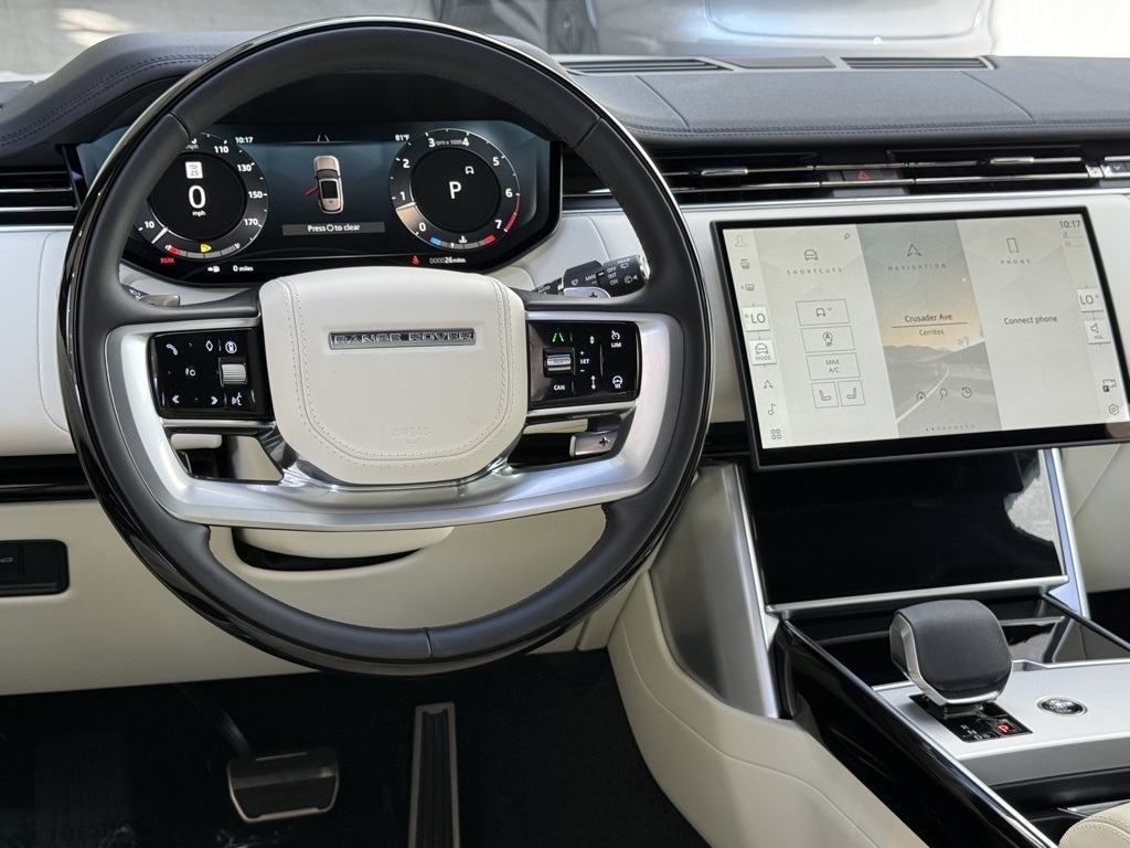 2025 Land Rover Range Rover SE photo 19