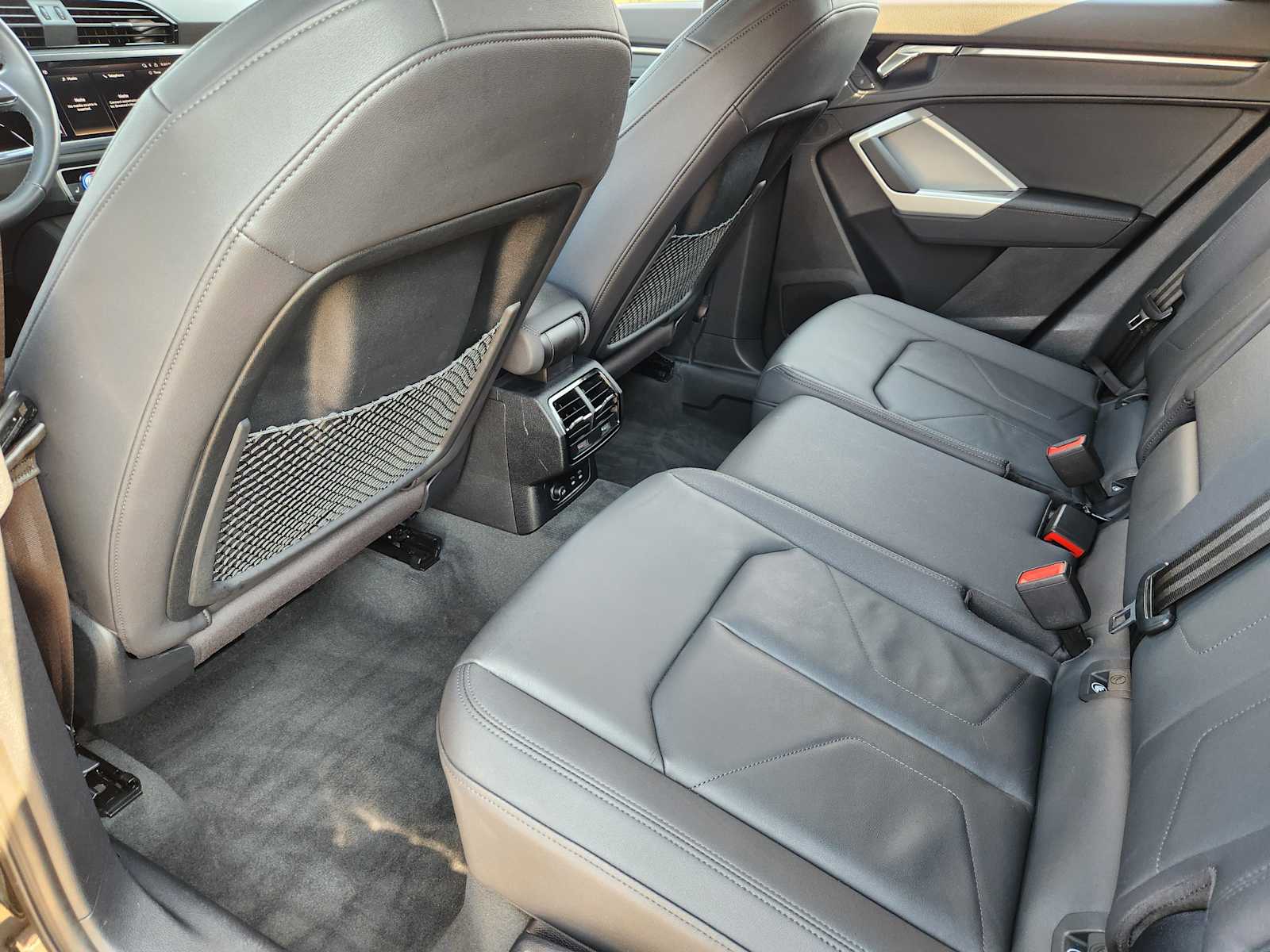 2023 Audi Q3 S line Premium photo 15