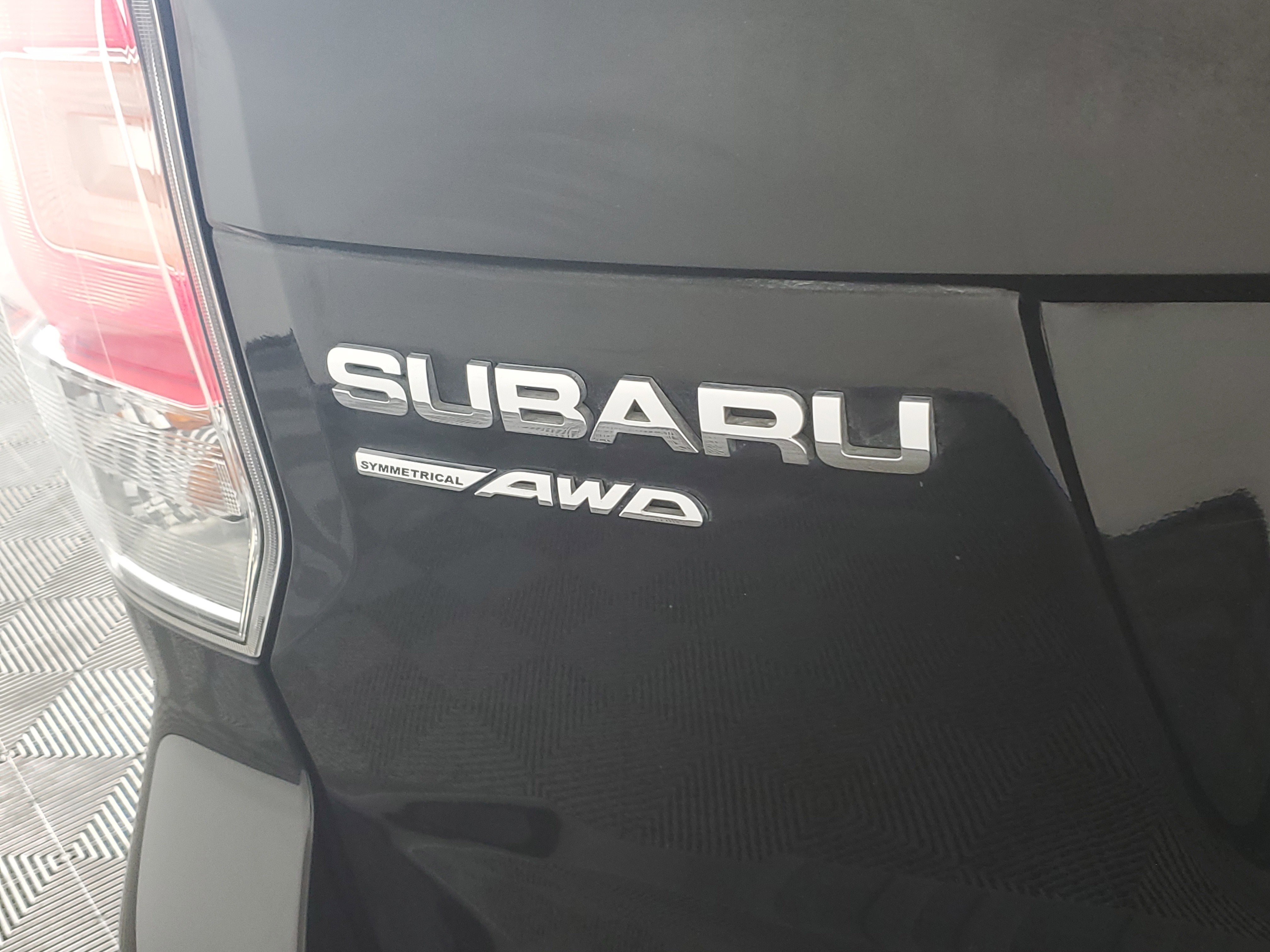 2018 Subaru Forester 2.5i photo 3