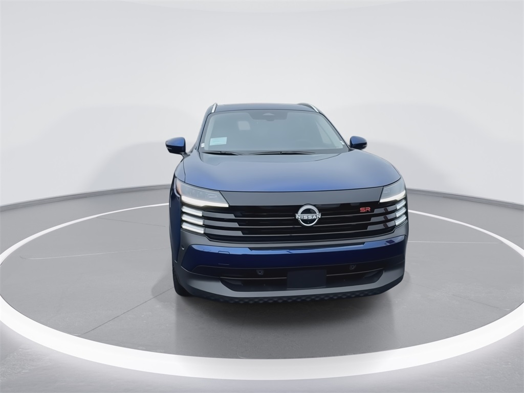2025 Nissan Kicks SR photo 2