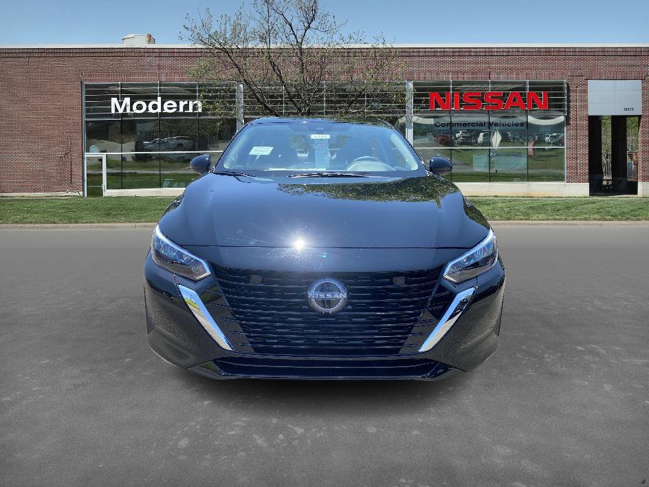2025 Nissan Sentra SV photo 6