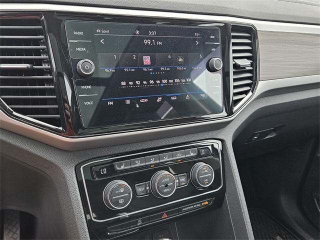 2021 Volkswagen Atlas V6 SEL photo 17