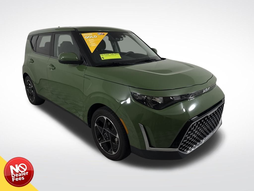 2023 Kia Soul EX's photo