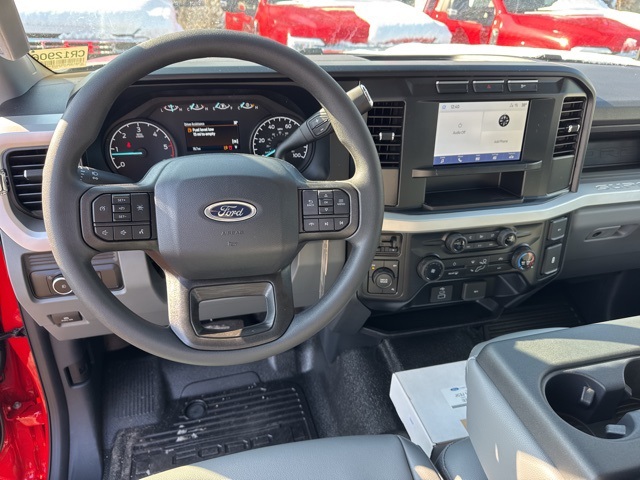 2024 Ford F-350 XL photo 6