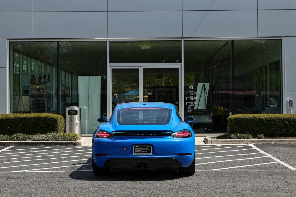2025 Porsche Cayman Base photo 6