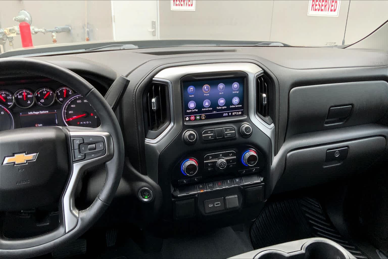 2019 Chevrolet Silverado 1500 LT photo 6
