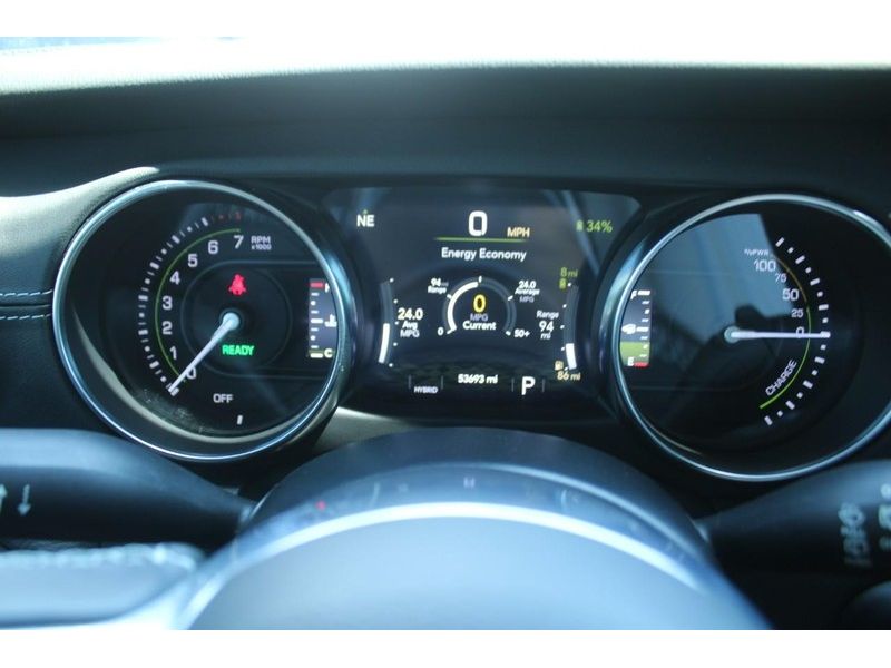 2022 Jeep Wrangler Unlimited Sahara 4xe photo 16