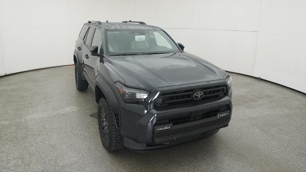 2025 Toyota 4Runner SR5 photo 32