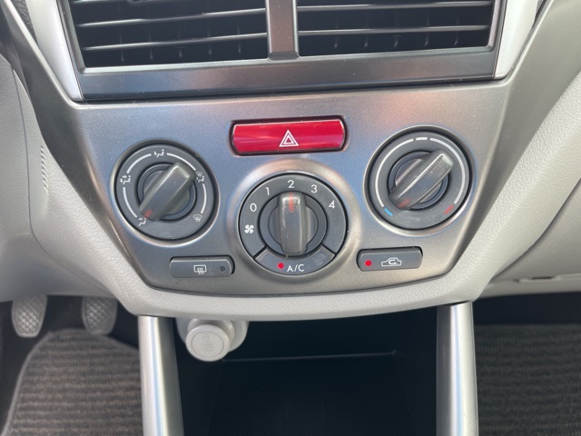 2013 Subaru Forester 2.5X photo 16