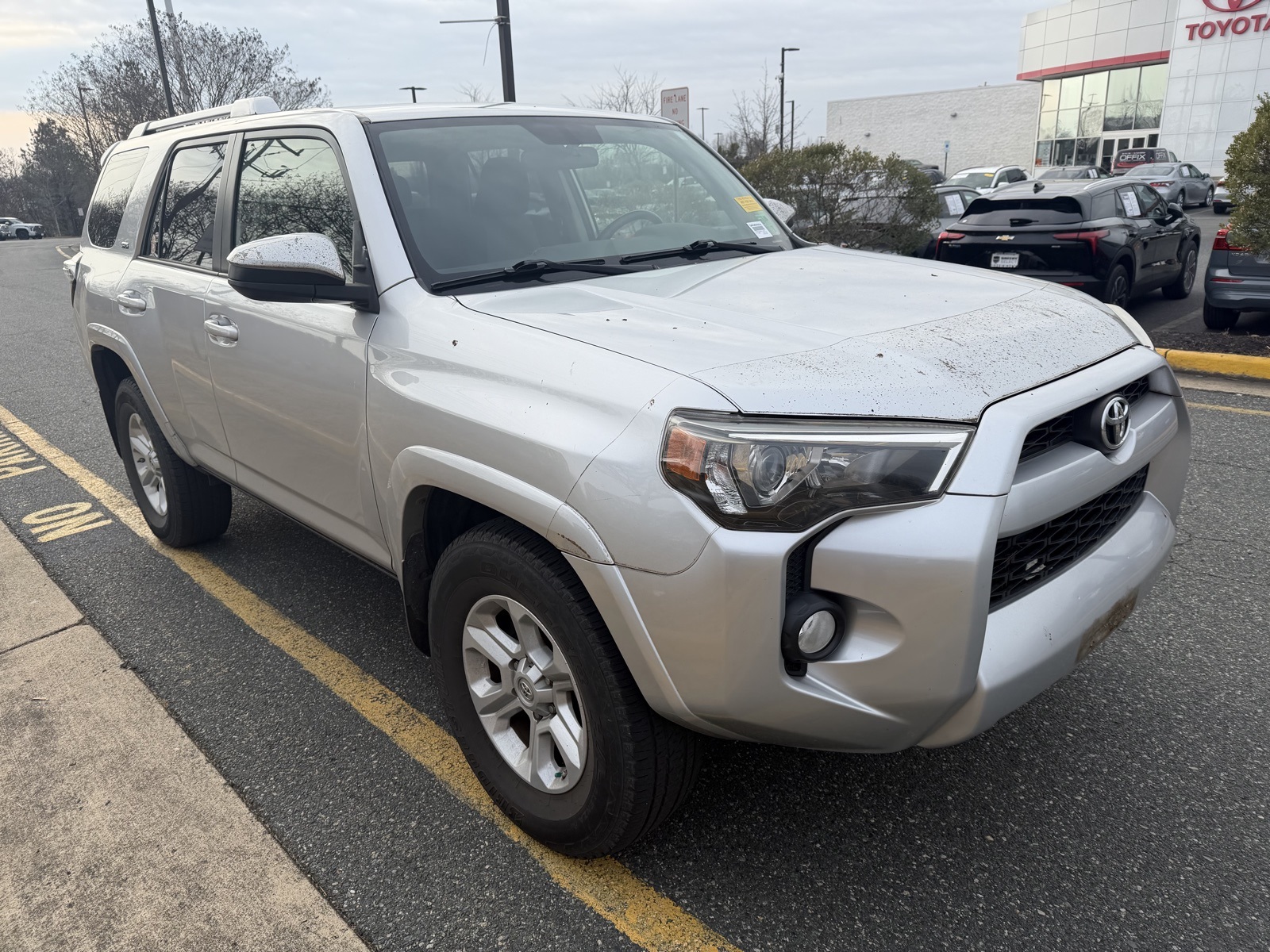 2016 Toyota 4Runner SR5's photo