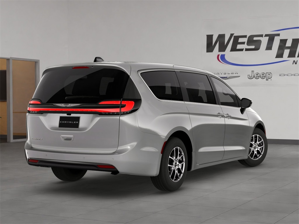 2026 Chrysler Pacifica photo 4