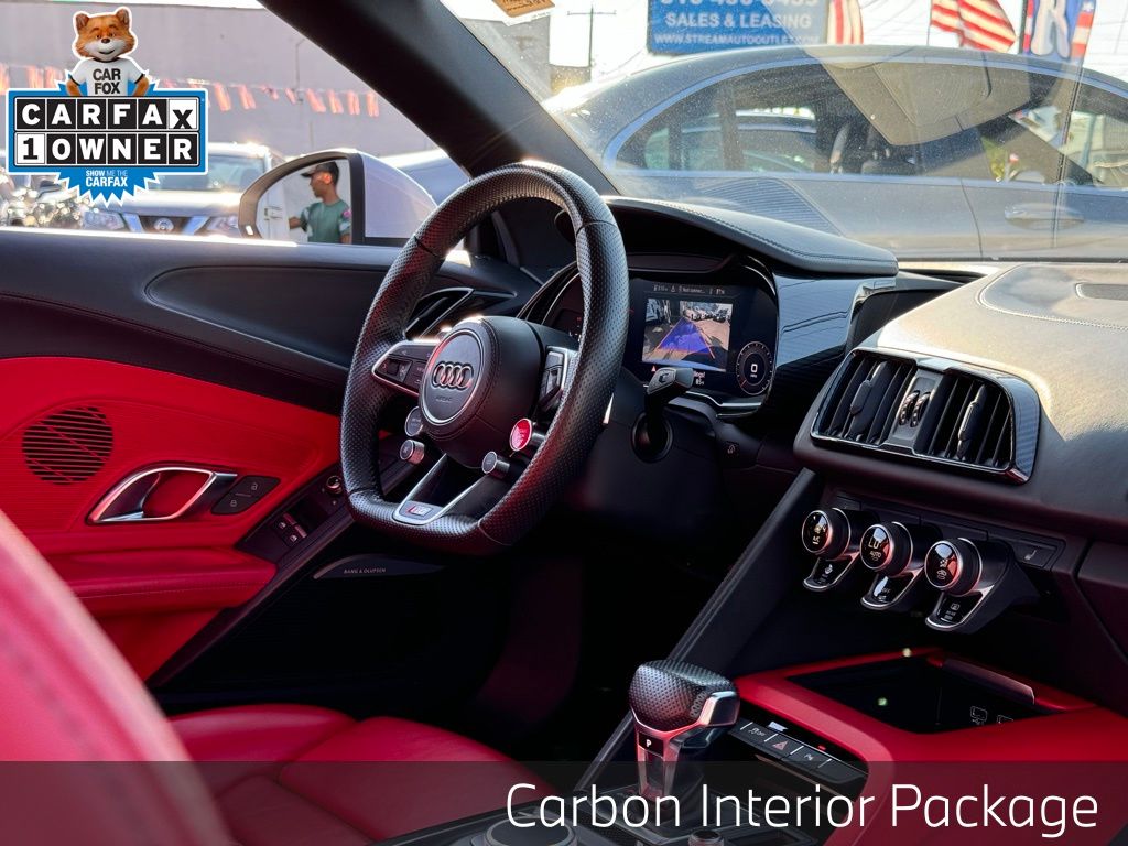 2022 Audi R8 V10 Performance photo 14