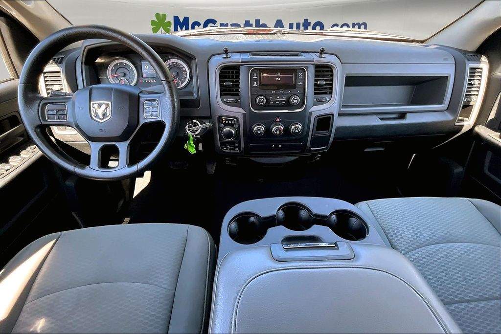 2015 Ram 1500 Tradesman photo 8