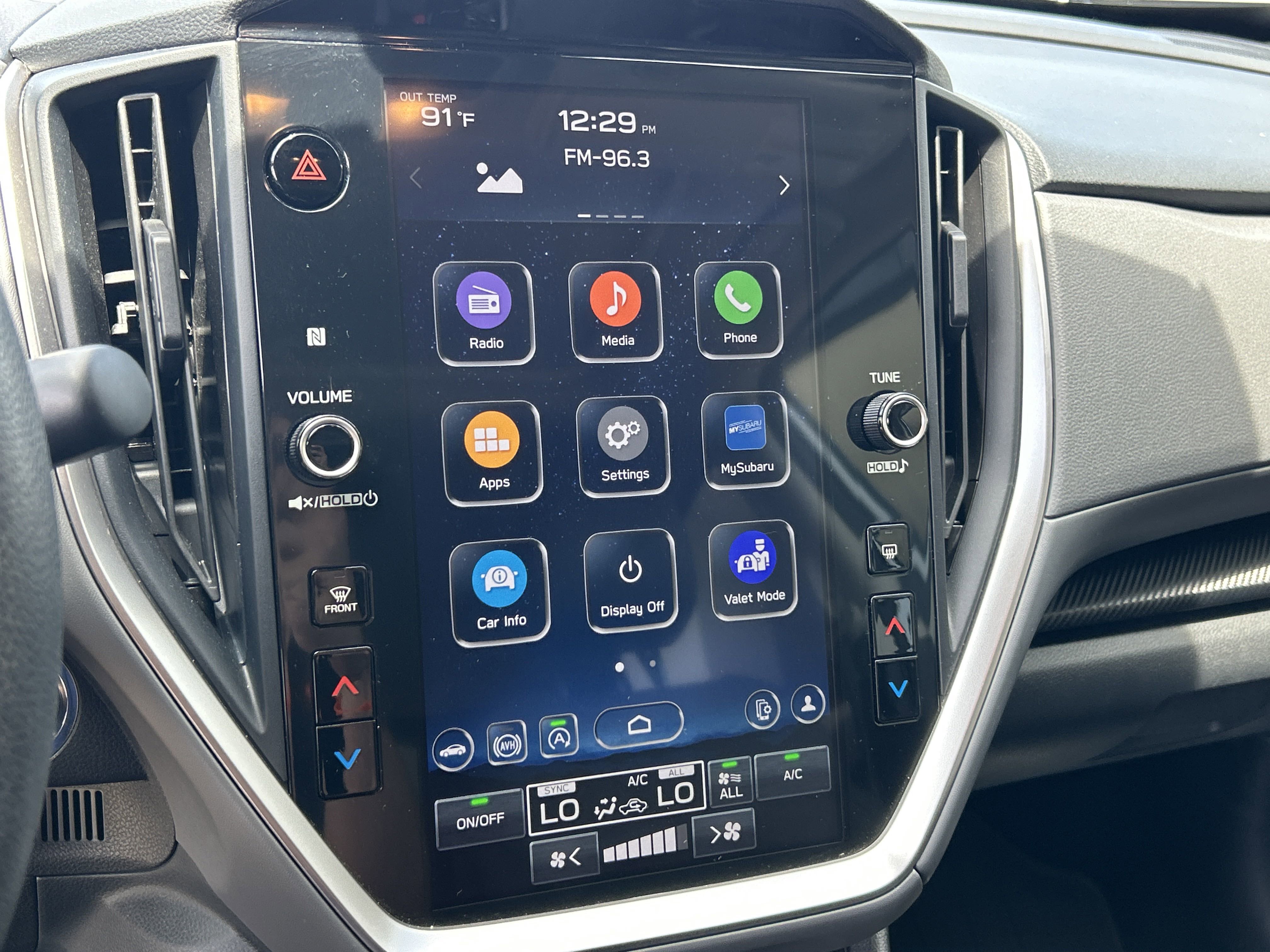 2024 Subaru Crosstrek Premium photo 4