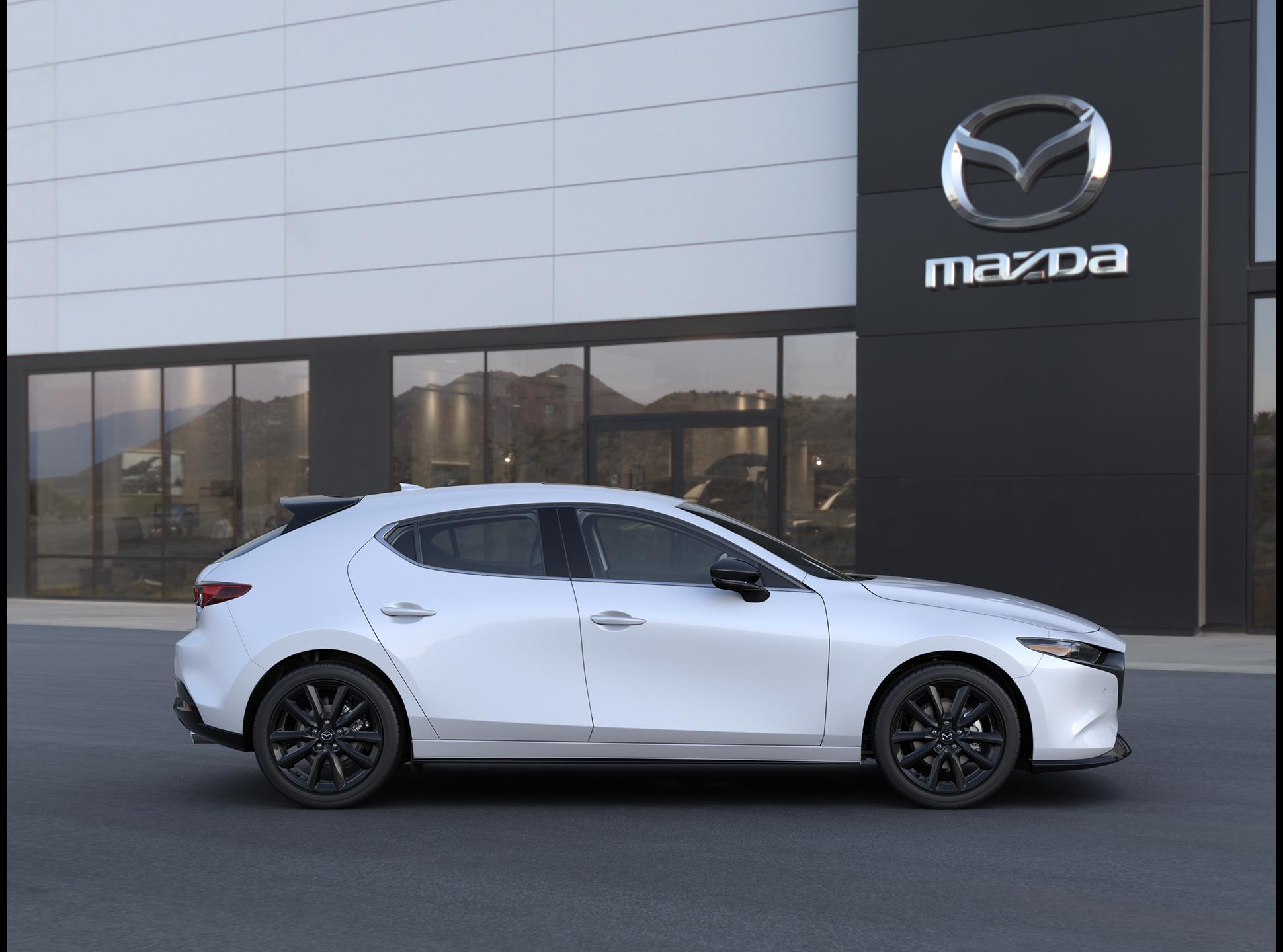 2026 Mazda Mazda3 Hatchback 2.5 Turbo Premium Plus photo 5