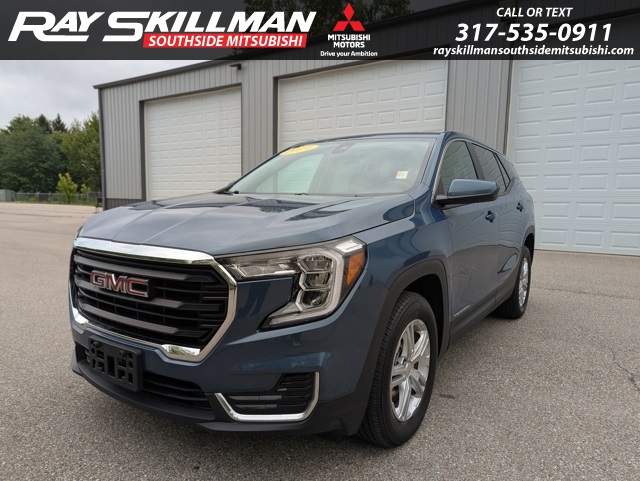 2024 GMC Terrain SLE's photo