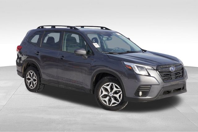 2023 Subaru Forester Premium's photo