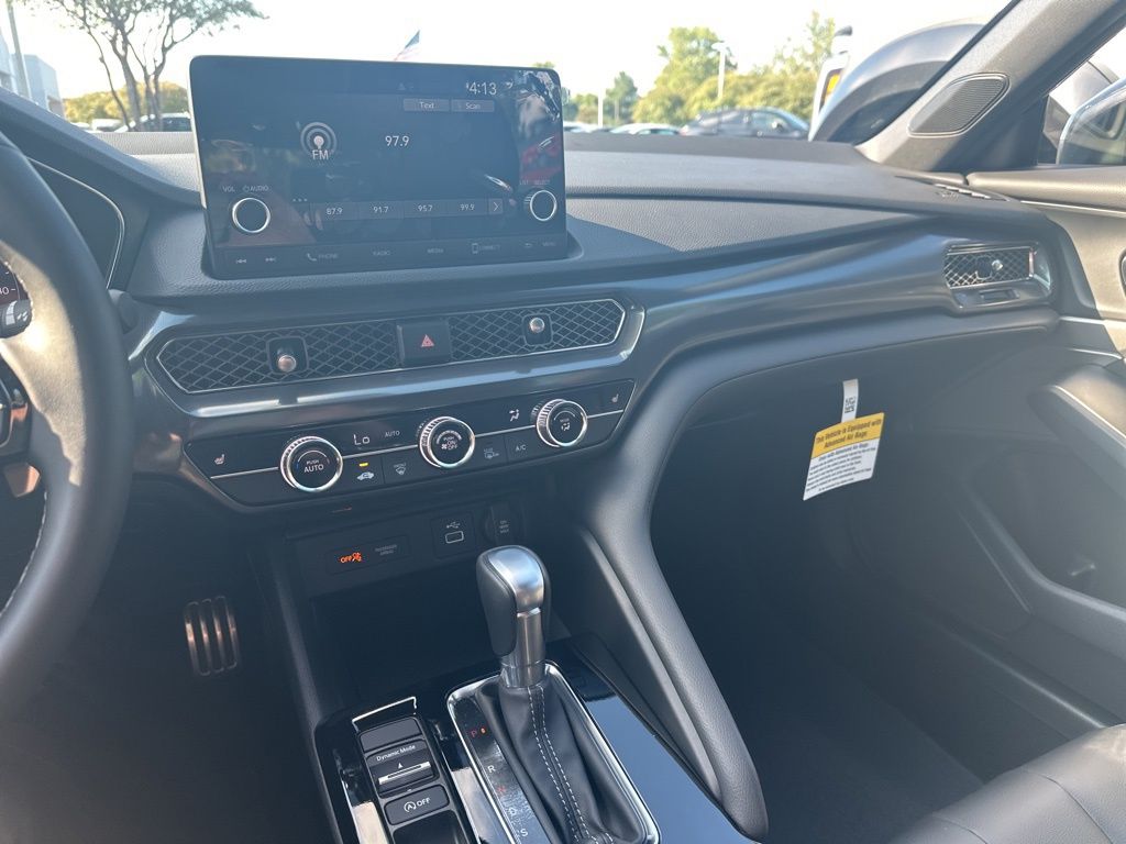 2025 Acura Integra A-Spec photo 13