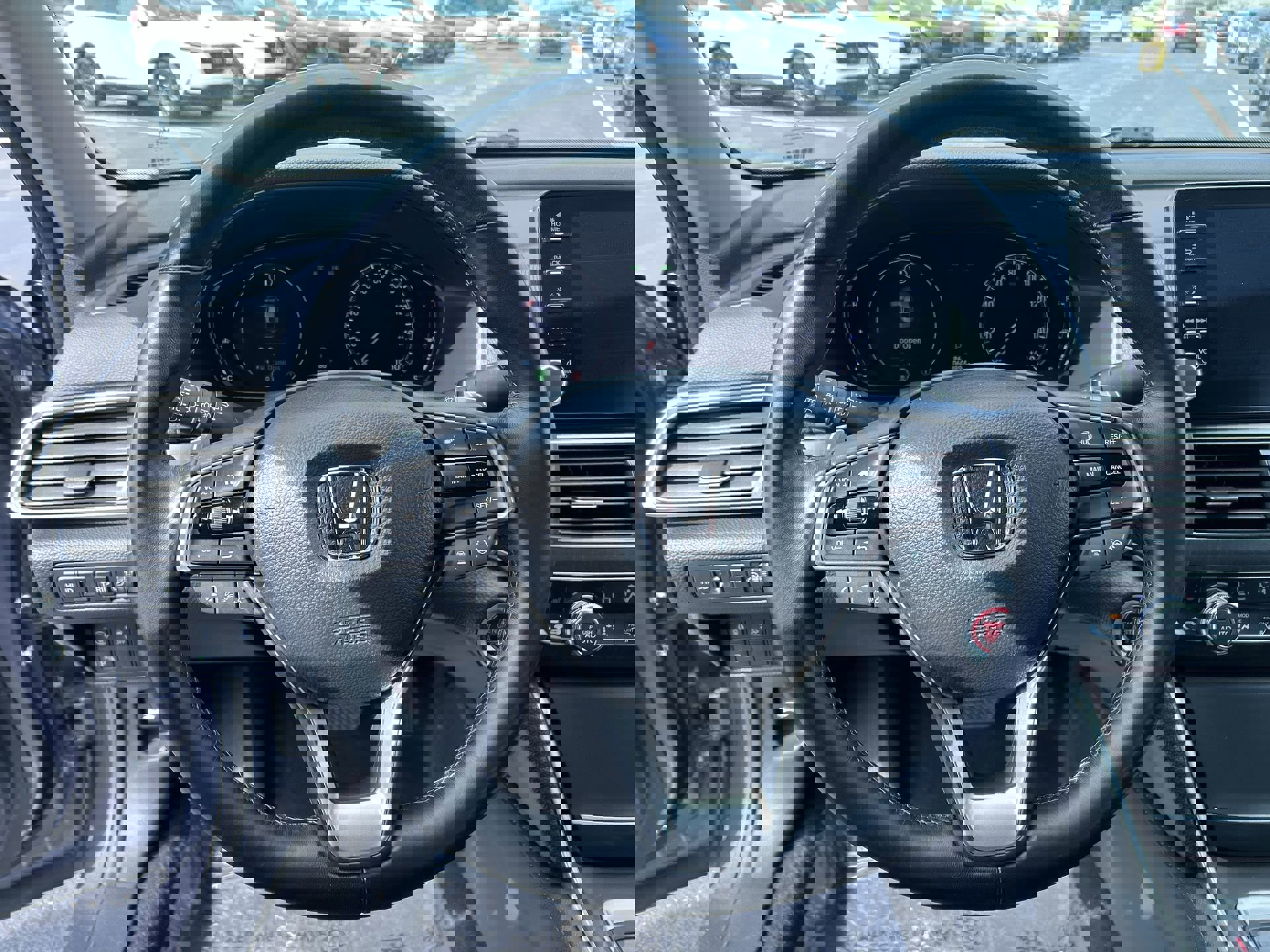 2020 Honda Accord Touring photo 14